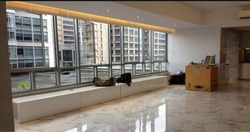 ue-square photo thumbnail #4